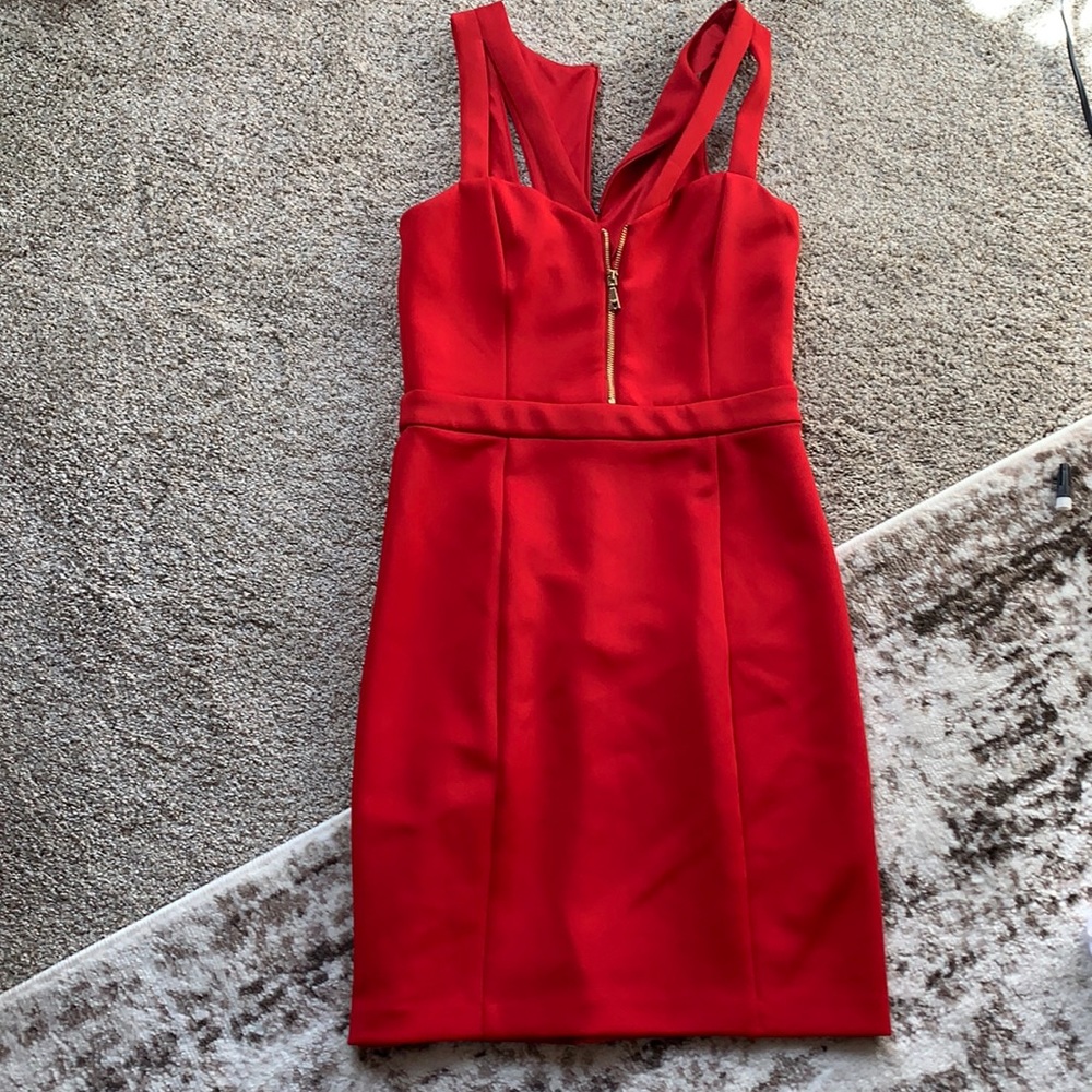 Guess red dress